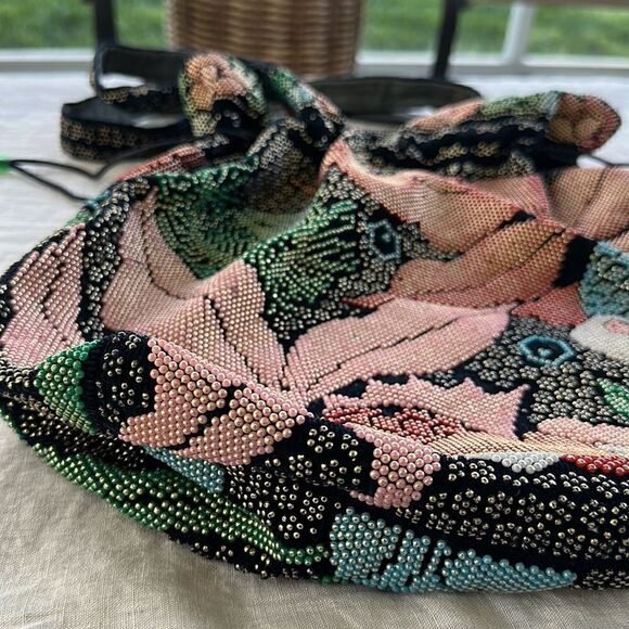 Vintage Angel Fish Floral 1970’s Beaded Bag - Picture 2 of 8